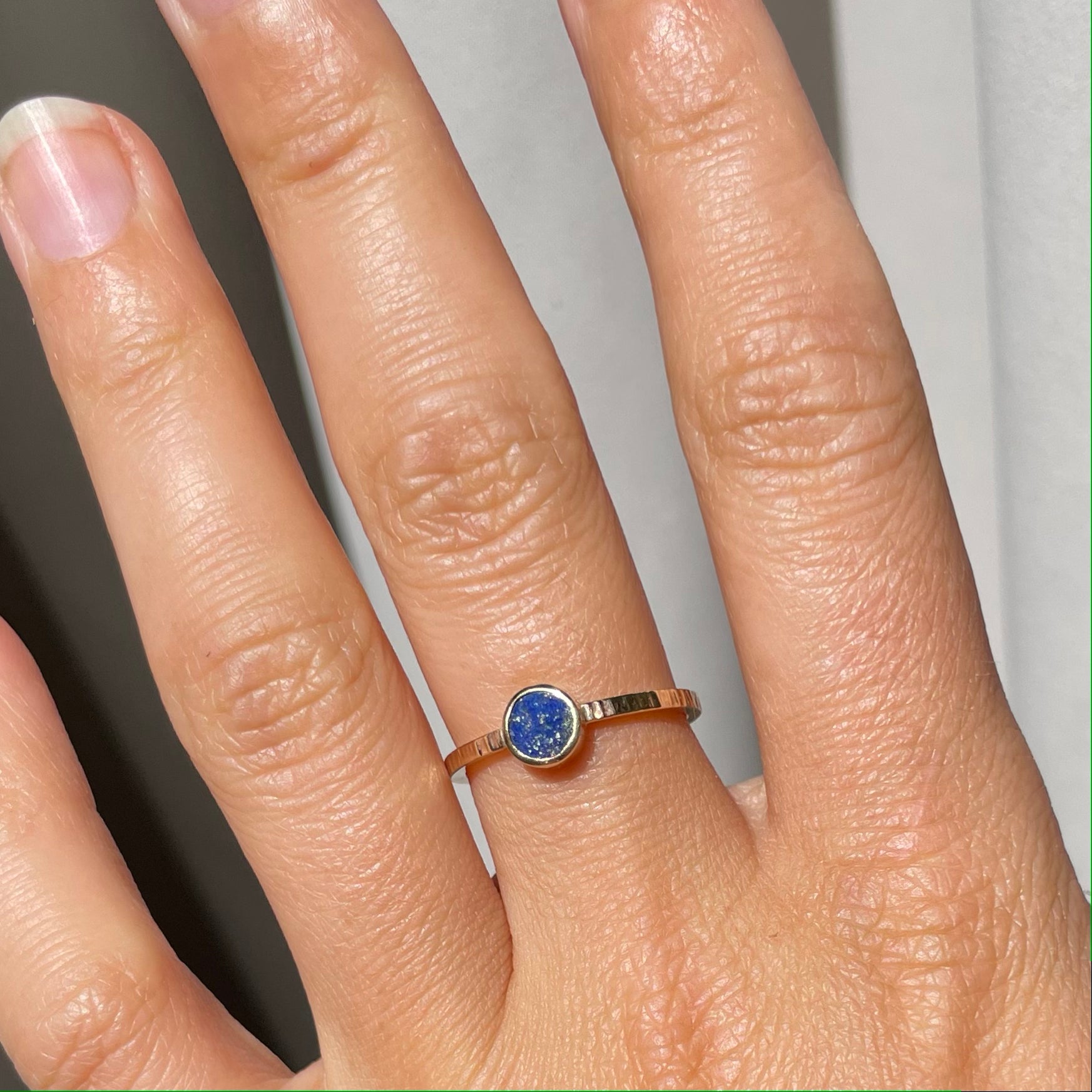 Scintilla Ring with Lapis Lazuli